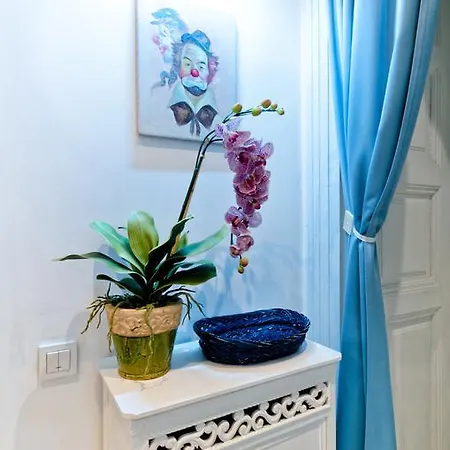 Stylish Near Rynok Square